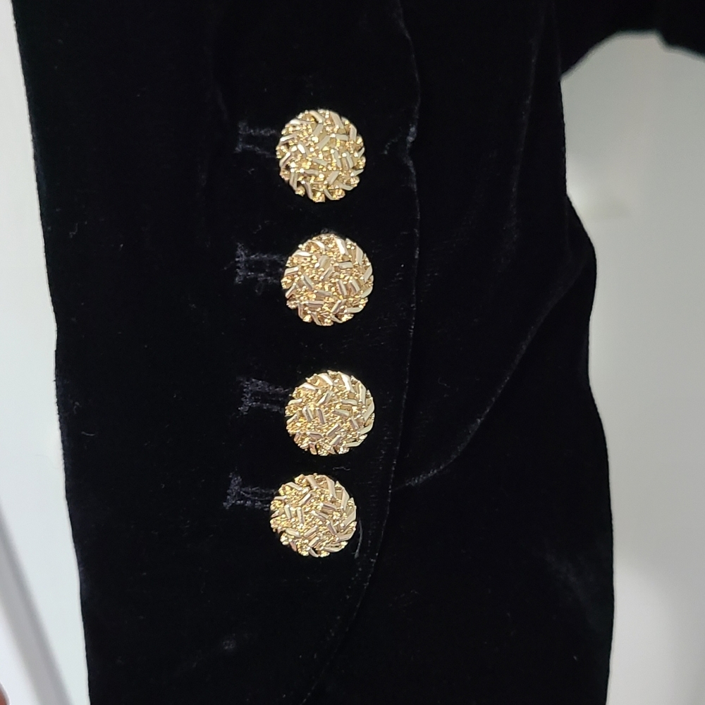 ZARA Ruffled Velvet Blazer - Picture 7 of 7